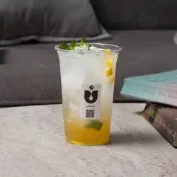 Passion Fruit Mojito