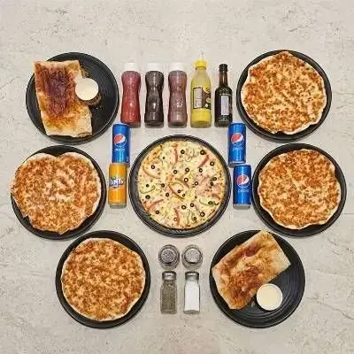 Family Meal For 4 Persons