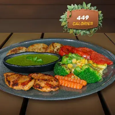 Chicken Pesto Platter 449 Calories