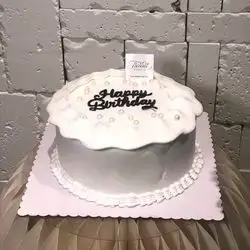 Tidbet Cake For 8 Person