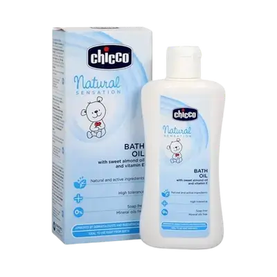 Natural Sensation Bath Oil With Sweet Almond Oil and vitamin E 200ml _ Chicco