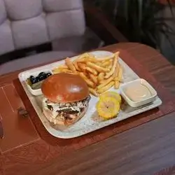 Burger With Mushroom Sauce