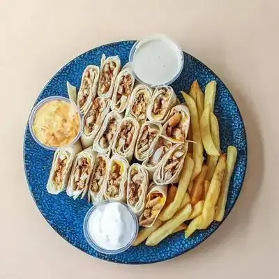 Medium Chicken Shawarma With Fries
