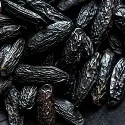 Large Marinated Raisin