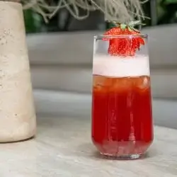 Strawberry Ice Tea