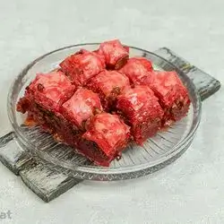 Strawberry Baklava Quarter Kilo