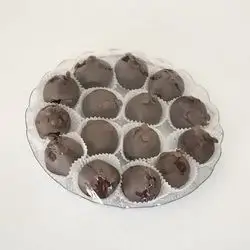 Pop Chocolate Cake