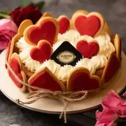 almond cake valentine