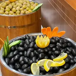 Coarse Black Dry Olives