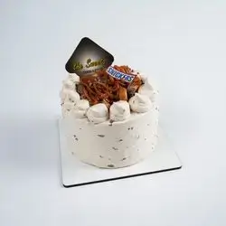 Snickers Cake Piece