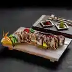 Dragon Rolls - 8 Pieces