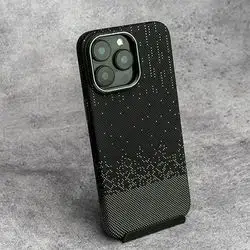 15 Pro Max Cover