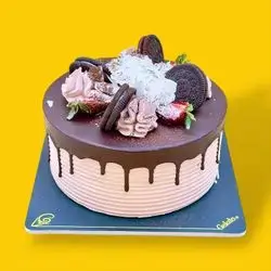 Oreo Birthday Cake - 7 People