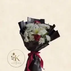 White Flat Bouquet
