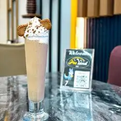 Lotus Milkshake