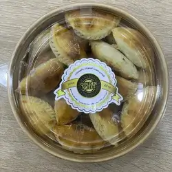 Golden Sweet Kleicha With  Walnut 450Gm