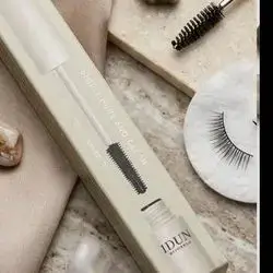 IDUN Minerals Mascara Simply Pure and Clean Line (9ml)