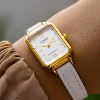 CASIO WATCH