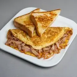 Smoked Turkey Omelet