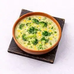 Creamy Broccoli Corn Soup