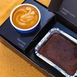 Spanish hot latte & Molten Lava Cake