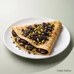 Oreo and Pistachio Crepe