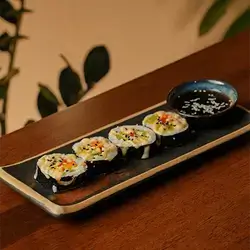 Chicken Kimbap (4 pieces)