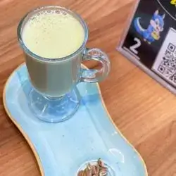 Milk With Pistachio