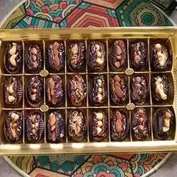 Date Box With Nuts