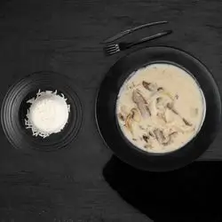 Chicken Stroganoff (480 Cal | P:46G)