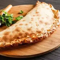 Chicken Closed Pizza