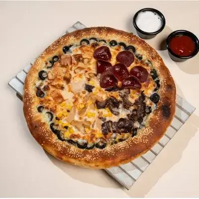 Nan u Namak Pizza