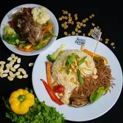 Oven Qozi