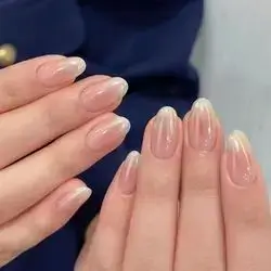 24pcs Milky White Ombre Short Oval Nail Stickers