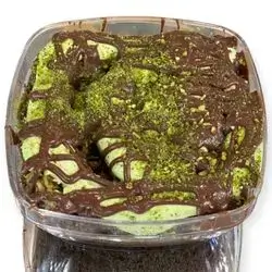 Dubai Cake