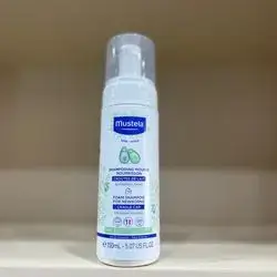 Mustela Foam shampoo for newborns 99% ingredients of natural origin