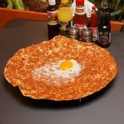 Medium Lahmacun with Egg