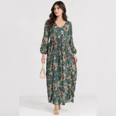 EMERY ROSE Floral Print V-Neck Maxi Dress - Small