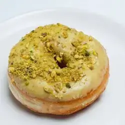 Pistachio Sauce Donut