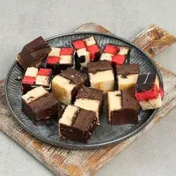 Layalina Cakes
