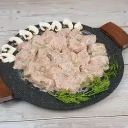 Lamb Tikka with Yogurt, Dill & Mushrooms