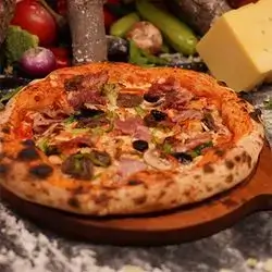 Four Seasons Pizza