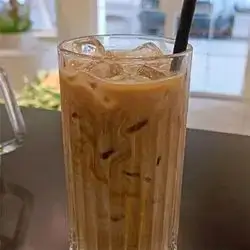 Iced Vanilla Latte