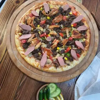 Mixed Pizza