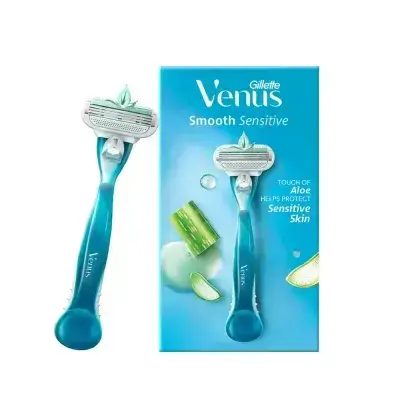 Gillette Venus Smooth Hair Removal Razor with Aloe Vera