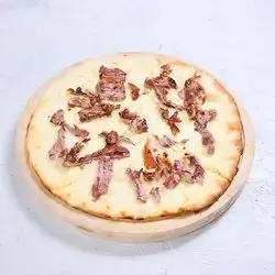 Akkawi Manakish With Meat Shawarma