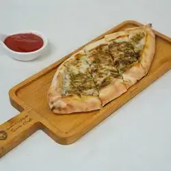 Thyme Pida
