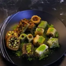 Half A Kilo Of Mix Baklava With Pistachios