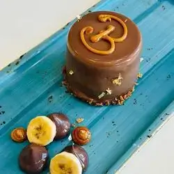 Bahamas Cake Slice