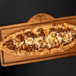 Minced Meat and Kashar Cheese Pide